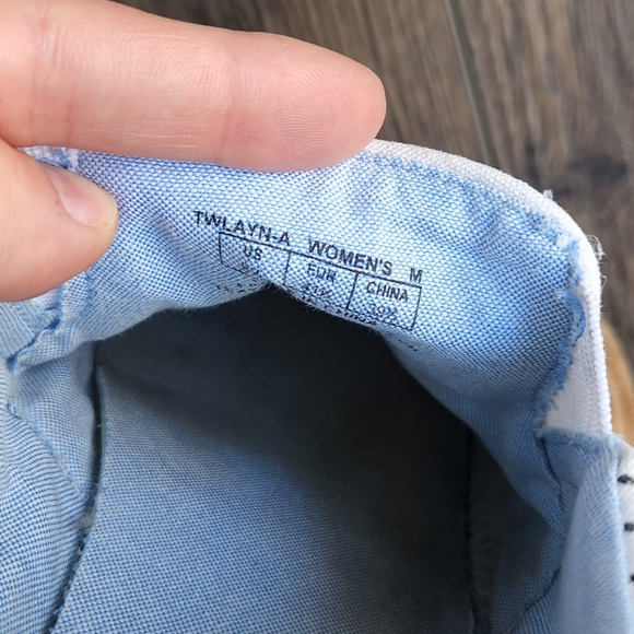 Tommy Hilfiger Canvas Slip On Sneakers - Picture 12 of 12